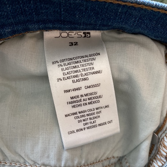 Joe’s Straight Leg Jeans - Picture 4 of 4